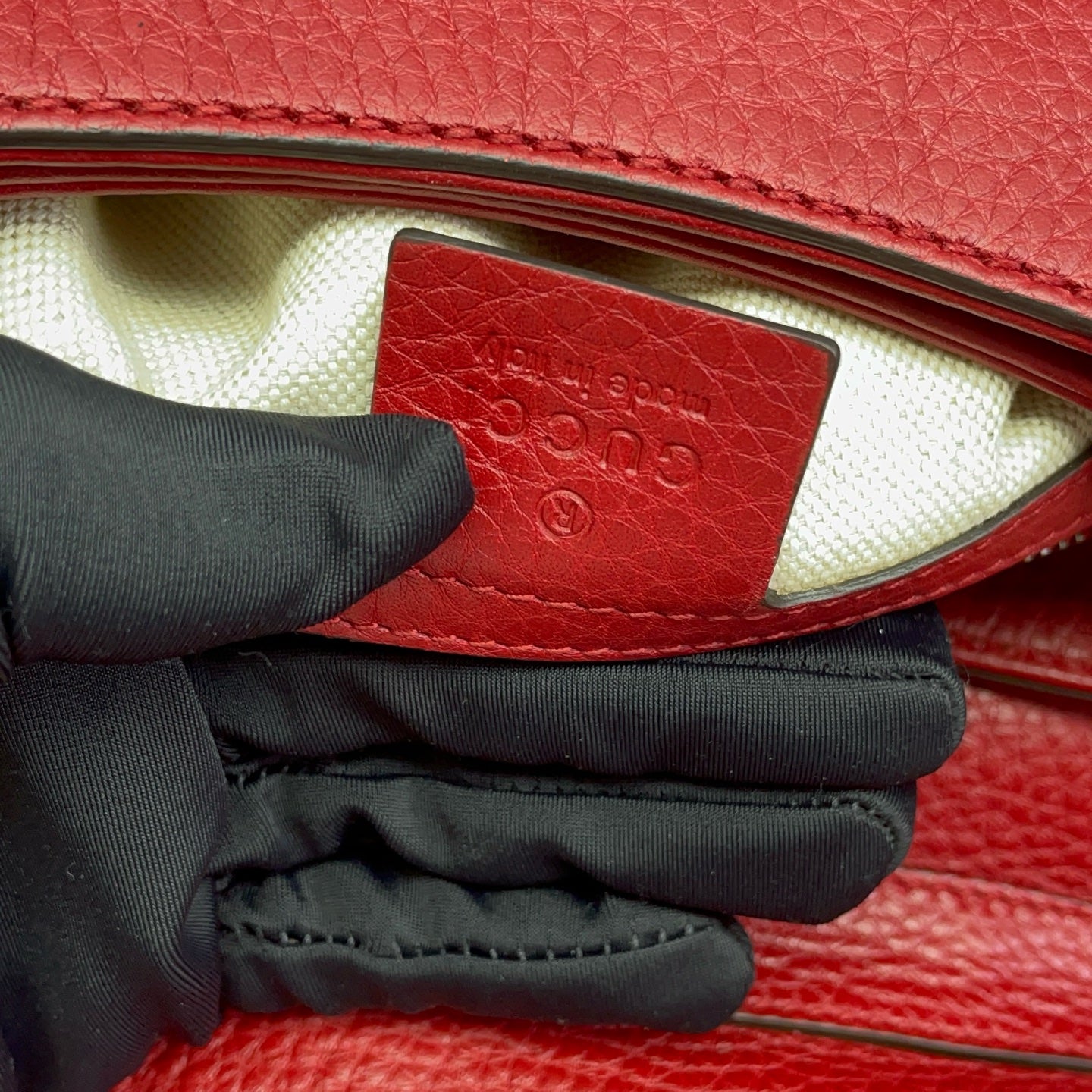 Gucci - Dionysus Tiger Head Saddle Bag - Grained leather - Red - (medium)