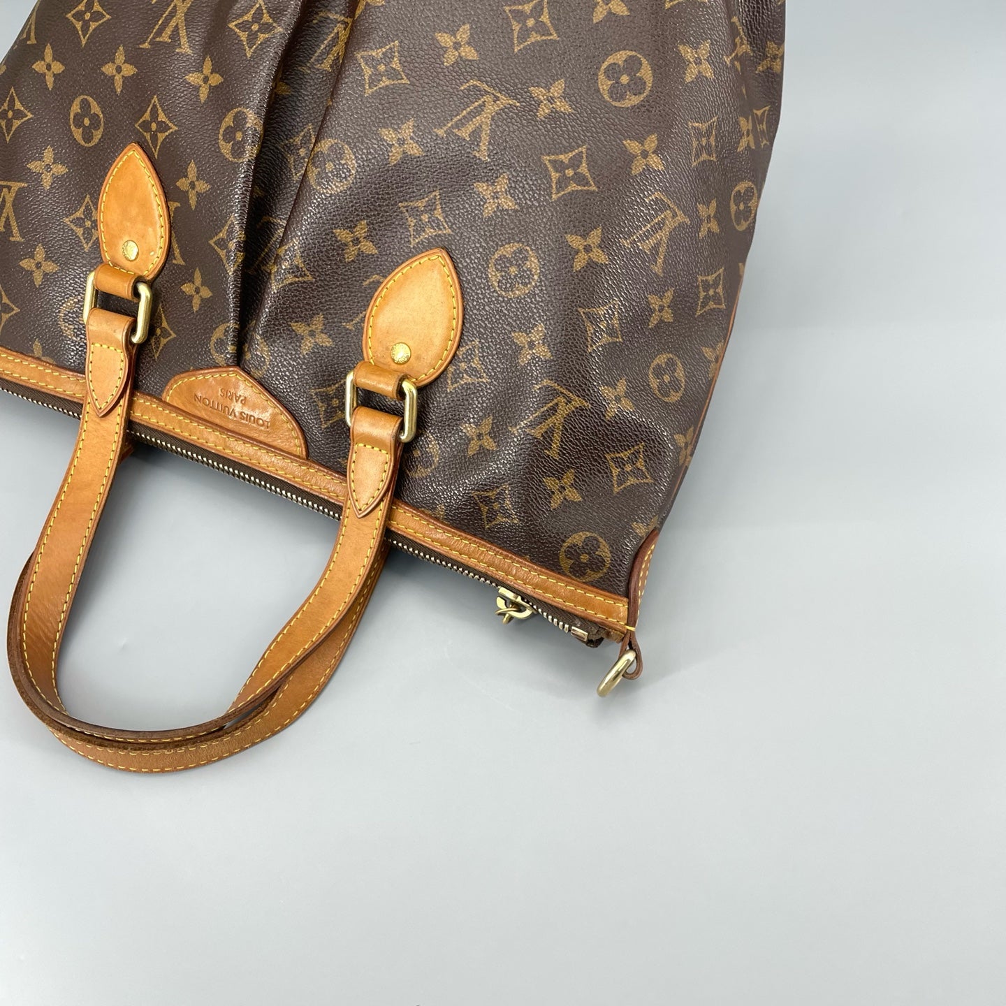 Louis Vuitton - Paramount Handbag - Monogram coated canvas with Vachetta leather trim - Brown - (Medium)
