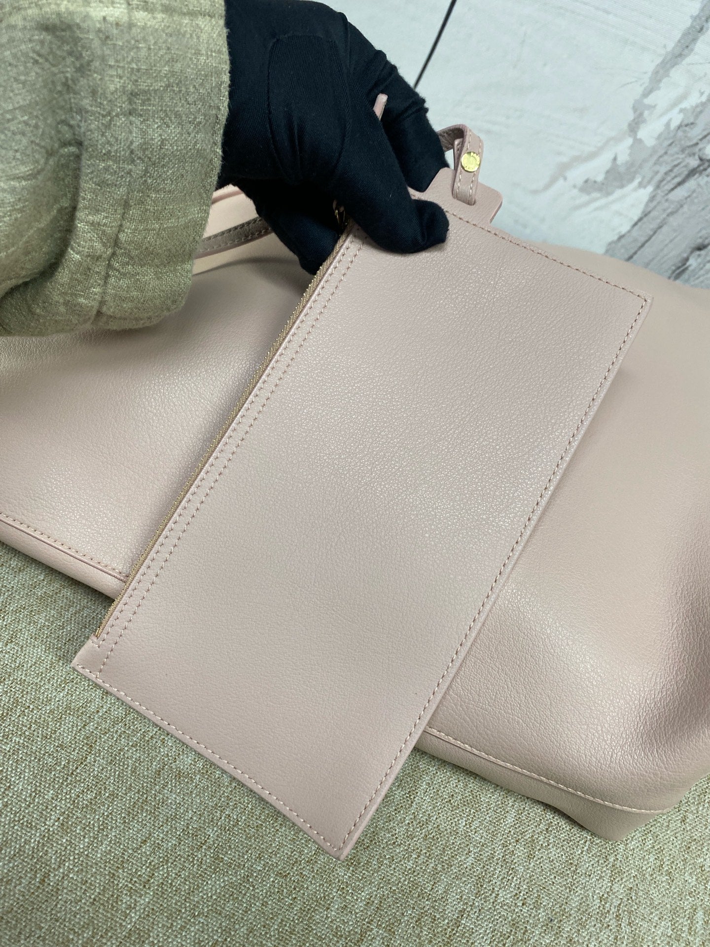 Saint Laurent - Shopping Bag Tote with Pouch - Leather - Pink - (medium)