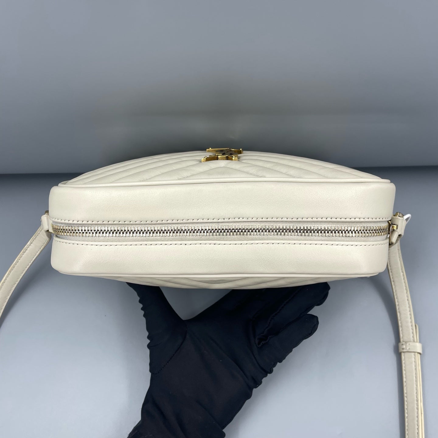 Saint Laurent - Lou Camera Bag - Leather - White - (Small)
