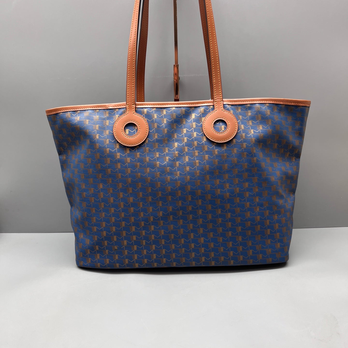 Moynat - Multicolor Printed Tote Bag - Coated canvas with leather trim - Blue, Gold, Multicolour (stripe) - (Medium)