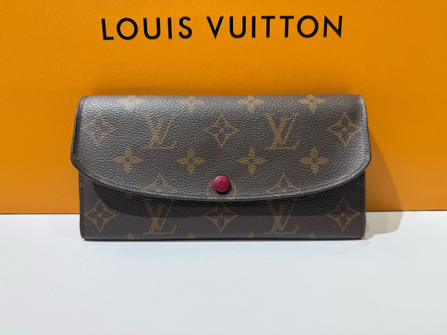 Louis Vuitton - Émilie Wallet - Monogram coated canvas with leather lining - Brown - (Small)
