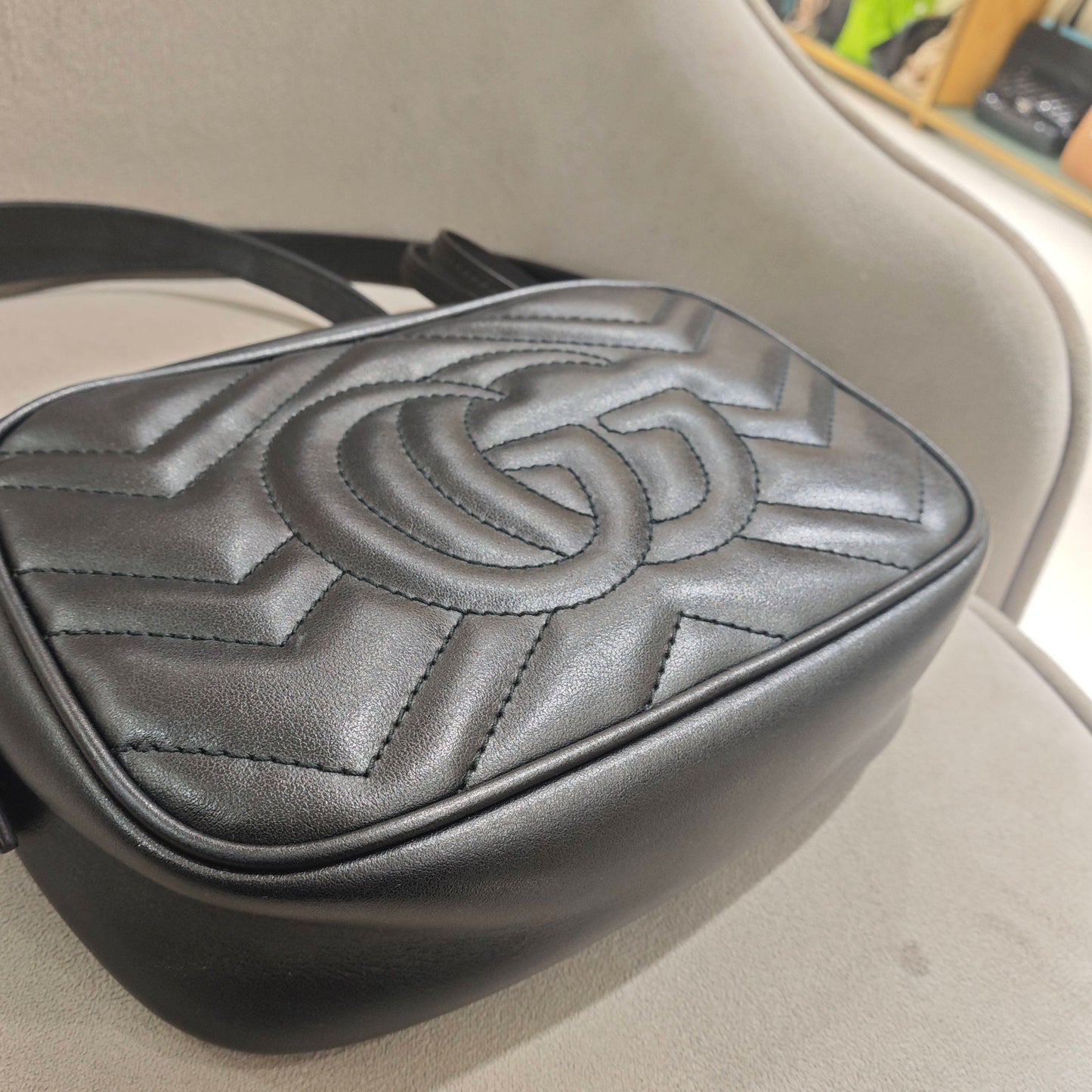 Gucci - Marmont Mini Camera Bag - Matelassé leather - Black - (mini)