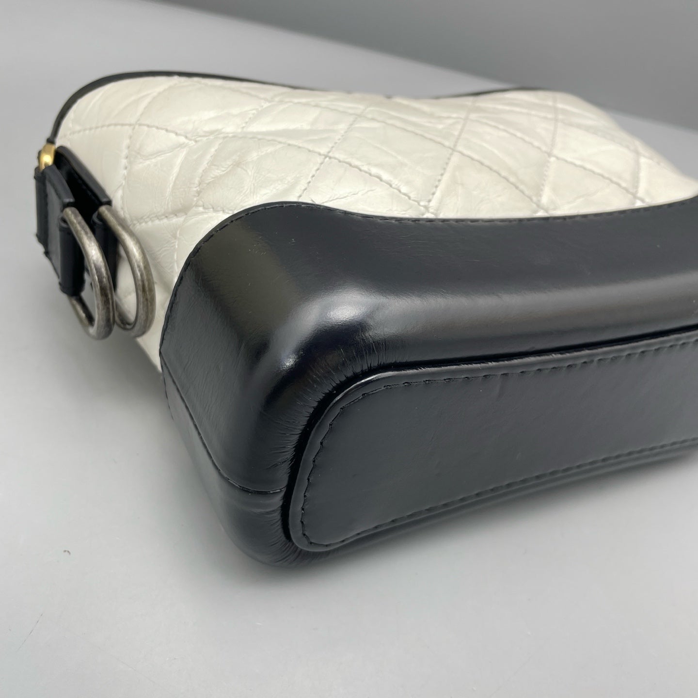 Chanel - Gabrielle Hobo Bag (Small) - Distressed calfskin leather and smooth calfskin leather - Black and White - (Small)