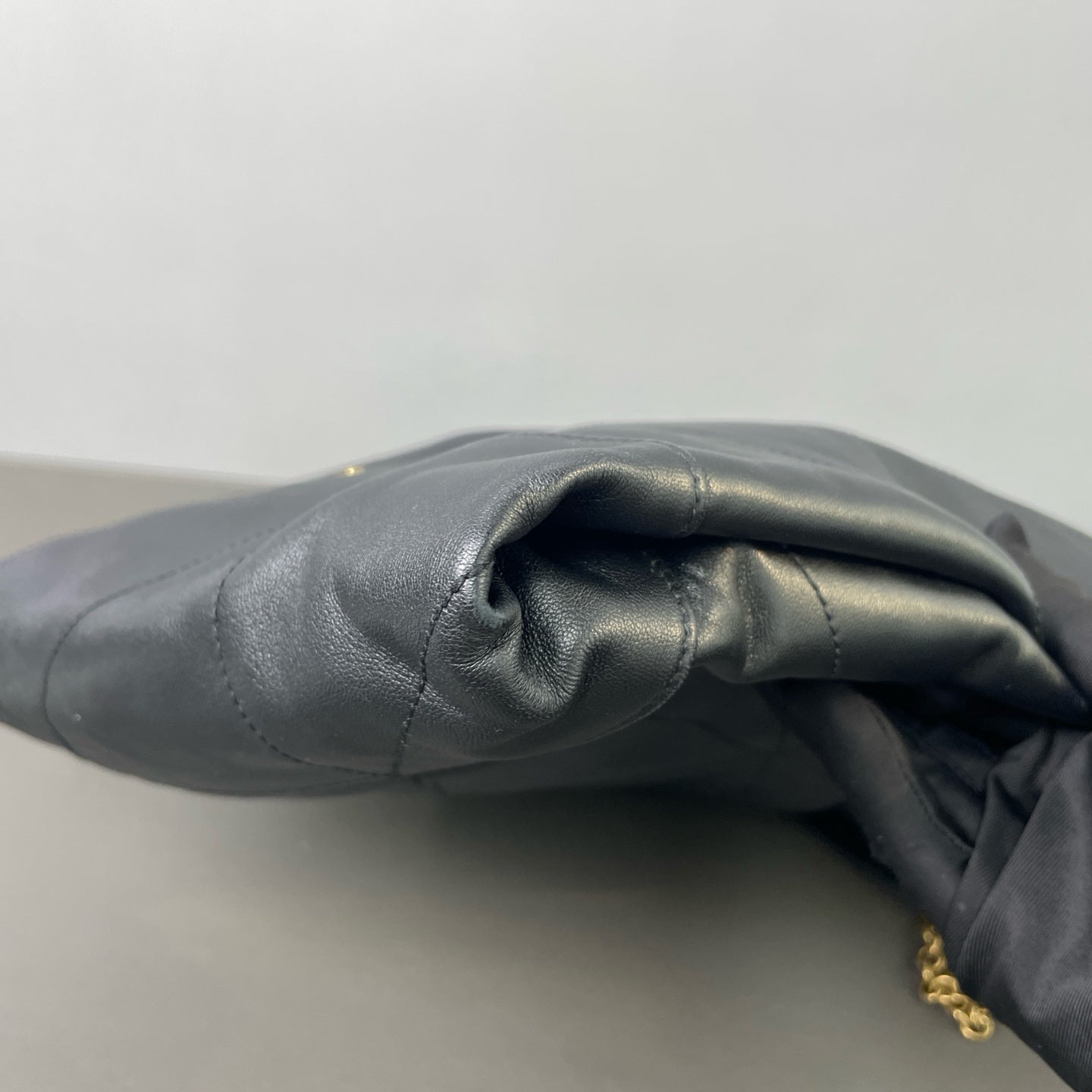 Saint Laurent - Jamie 4.3 Pochon - Lambskin leather - Black - (Medium)