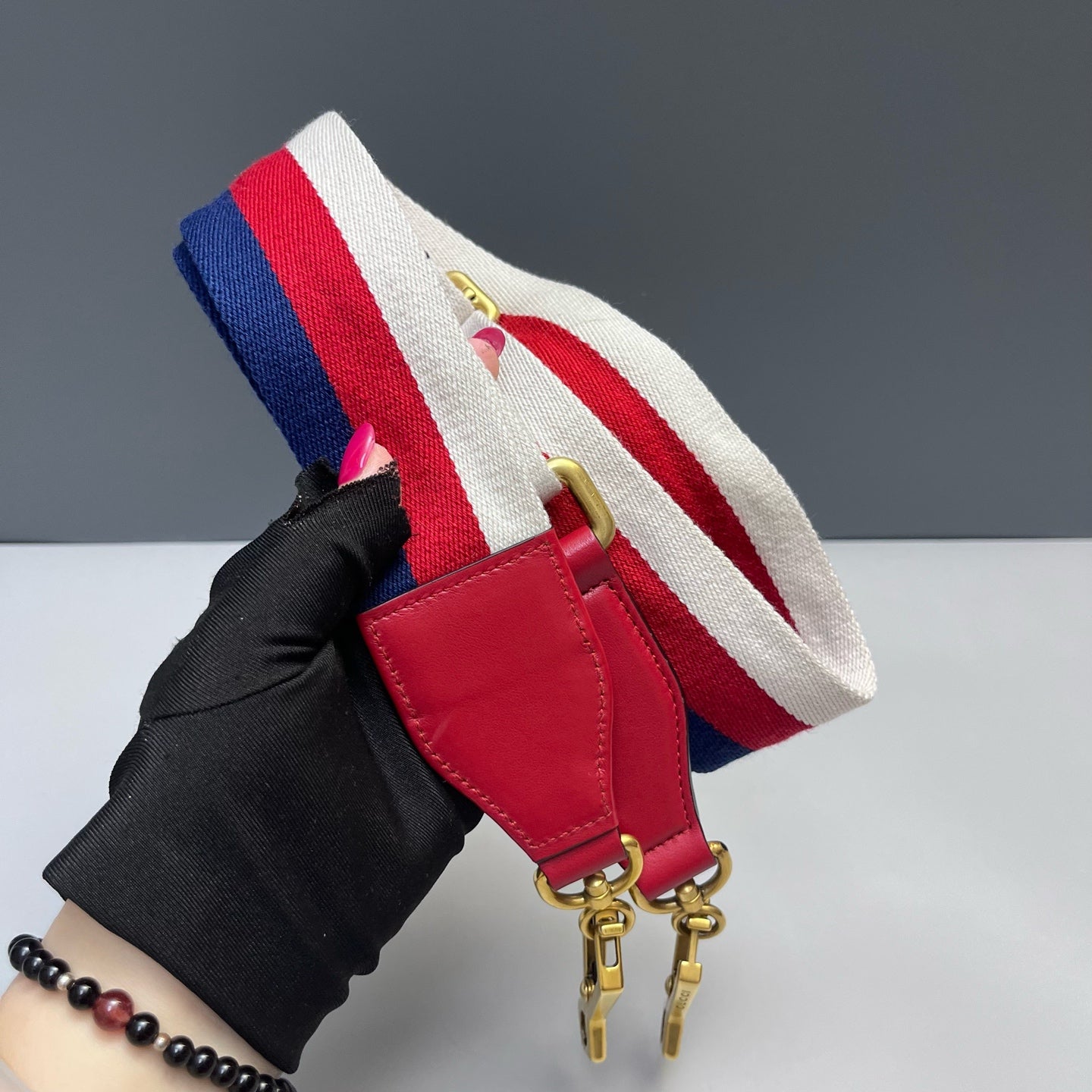 Gucci - GG Marmont Messenger Bag - Leather - Red - (Medium)