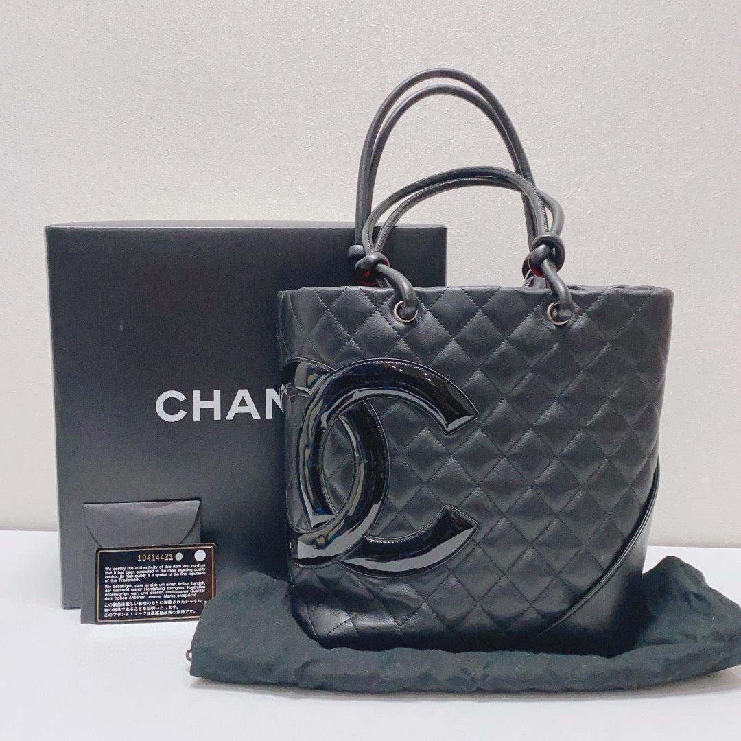 Chanel - Cambon Vertical Tote - Lambskin leather and patent leather - Black - (Small)