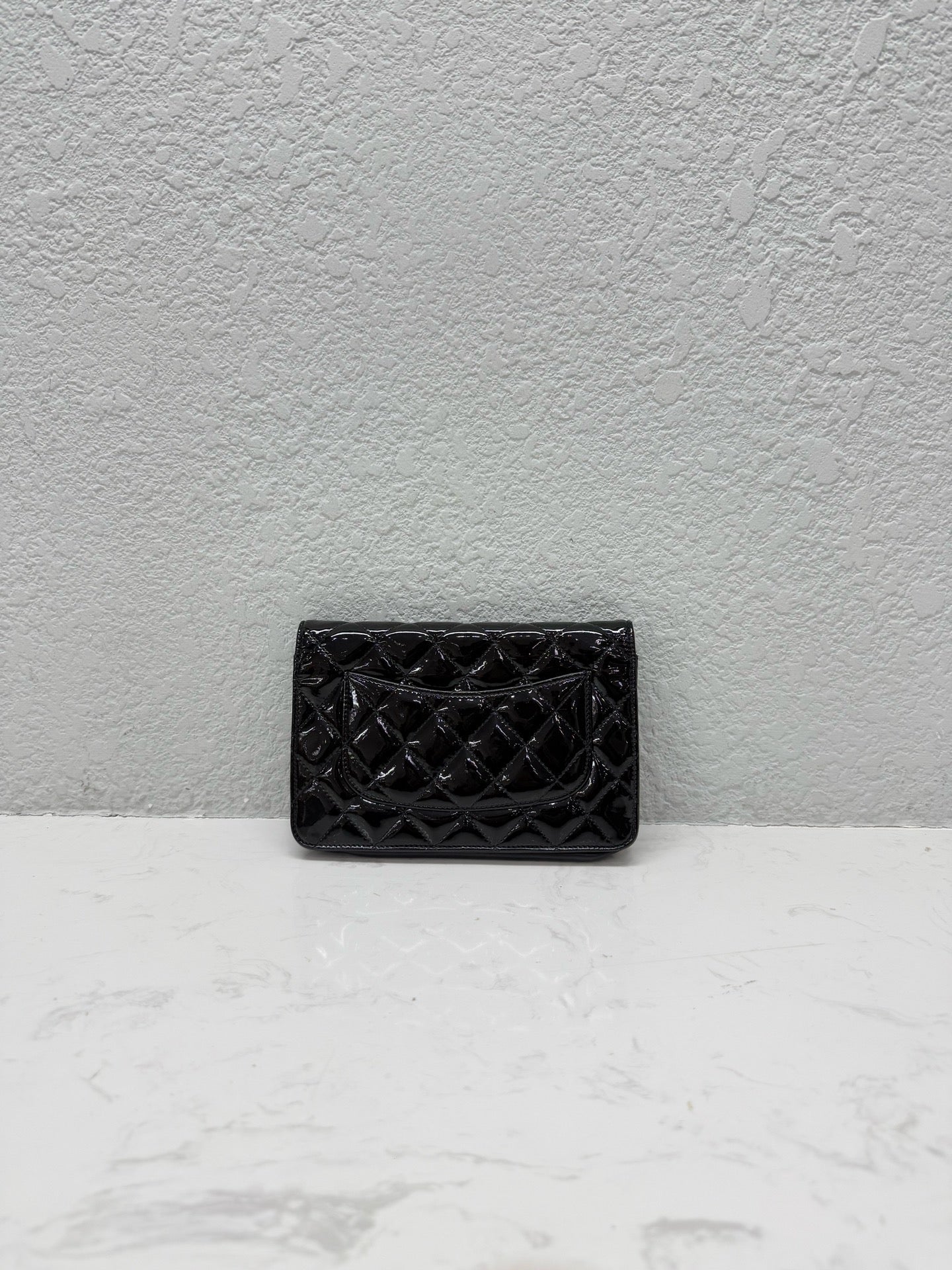 Chanel - Wallet On Chain (WOC) - Patent leather - Black - (mini)