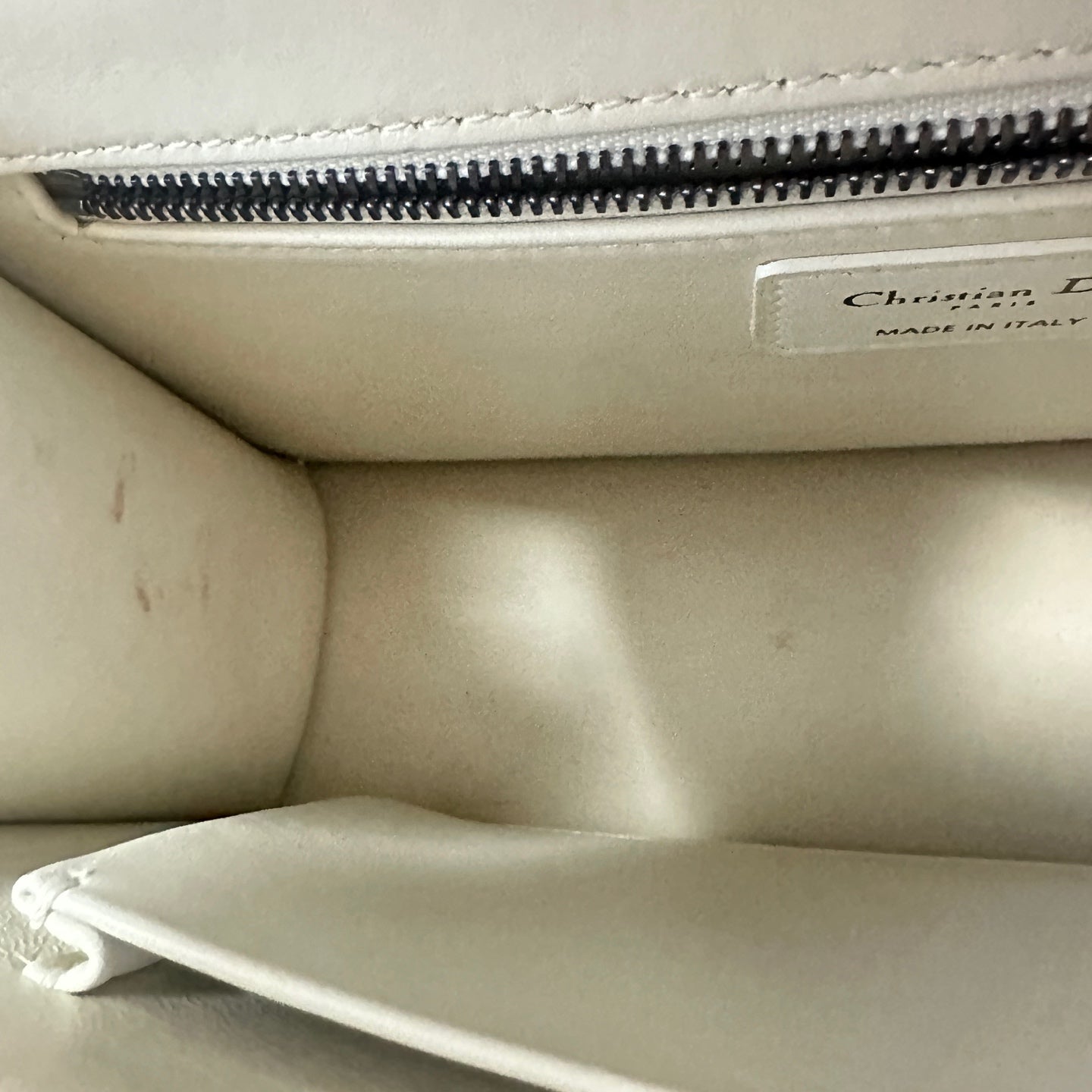 Dior - Montaigne 30 - Leather - White with Black Hardware - (medium)