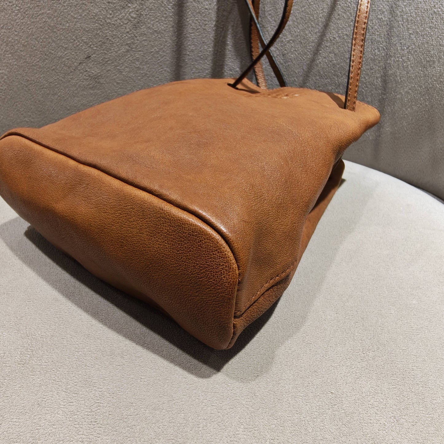 Miu Miu - Lambskin Bucket Bag - Lambskin leather - Brown - (mini)
