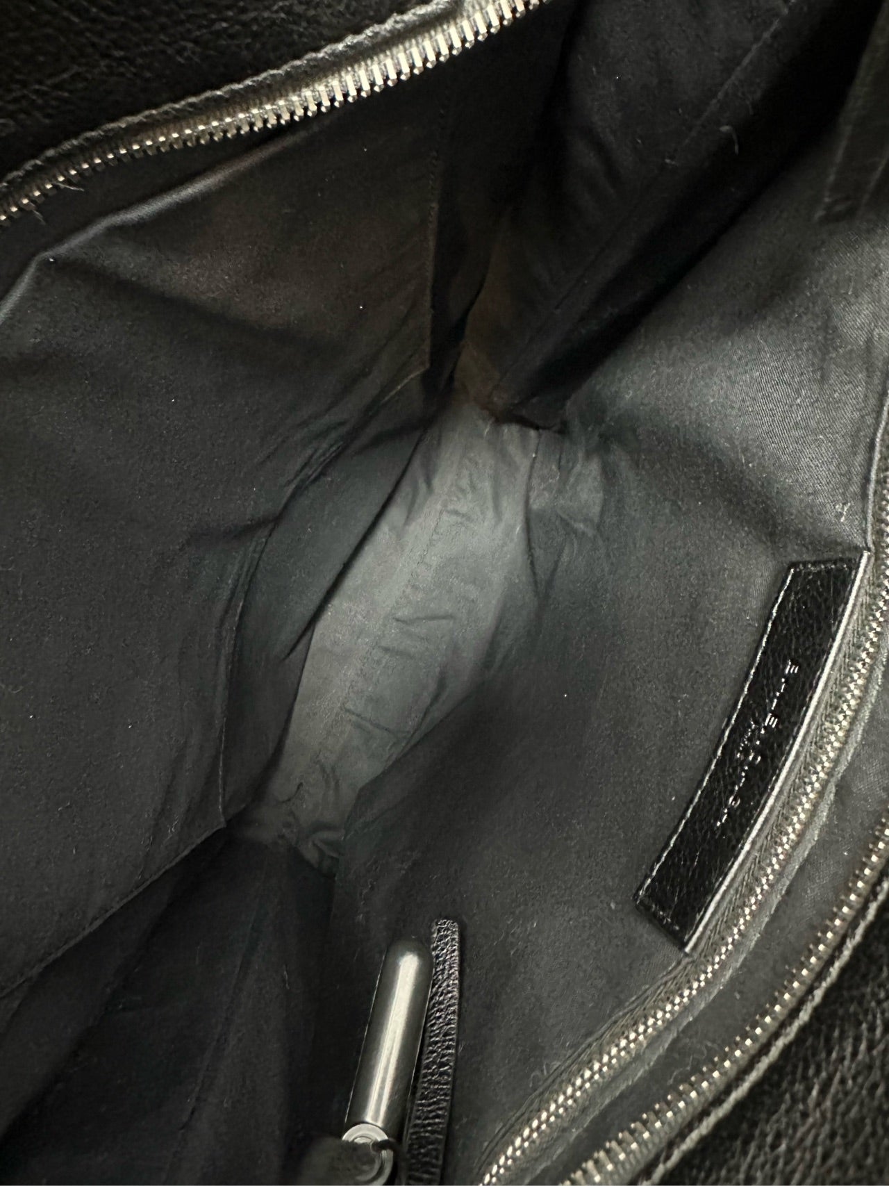 Balenciaga - Shopping Bag Tote - Calfskin leather exterior with textile lining - Black - (medium)