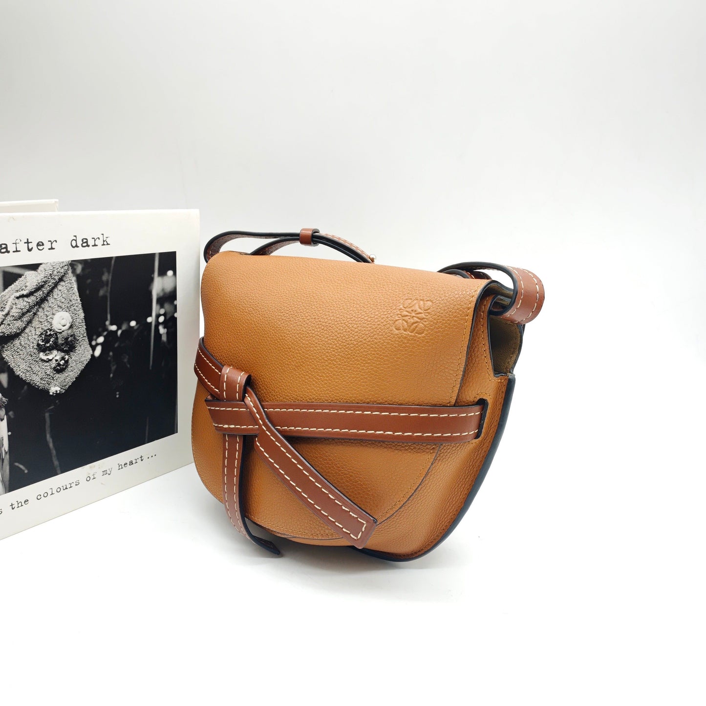 Loewe - Gate Bag - Grained calfskin leather - Caramel and Brown - (Medium)