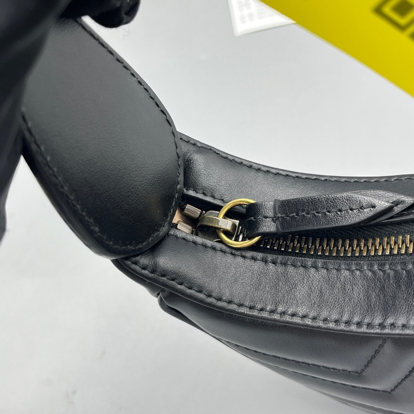 Gucci - GG Marmont Half-Moon Hobo Bag - Matelassé leather - Black with Gold-Tone Hardware - (mini)