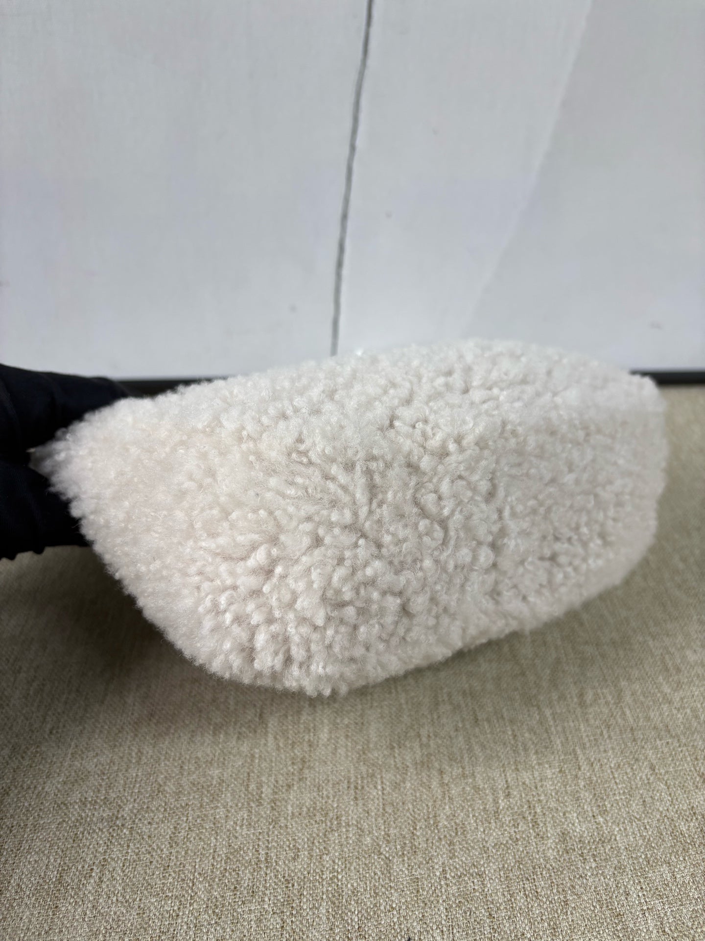 Miu Miu - Wander Hobo - Sheep fur - White - (mini)