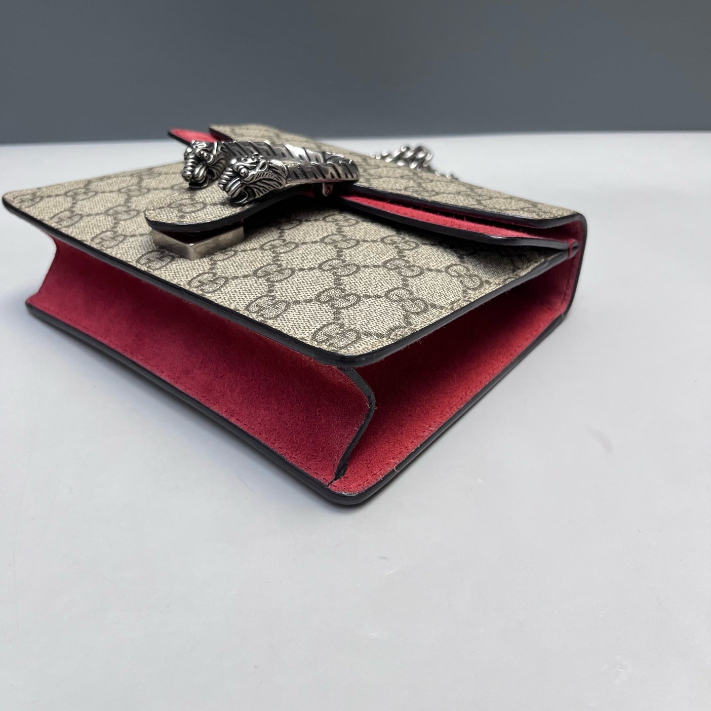 Gucci - Dionysus Small Shoulder Bag - GG Supreme canvas and Suede - Beige and Red - (Small)