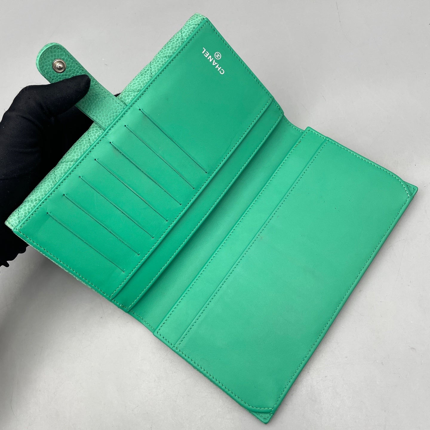Chanel - Trifold Wallet - Caviar leather - Light Green - (small)