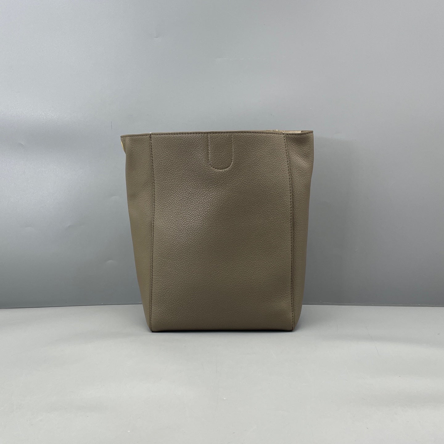 Celine - Small Bucket Bag - Grained leather - Grey - (small)