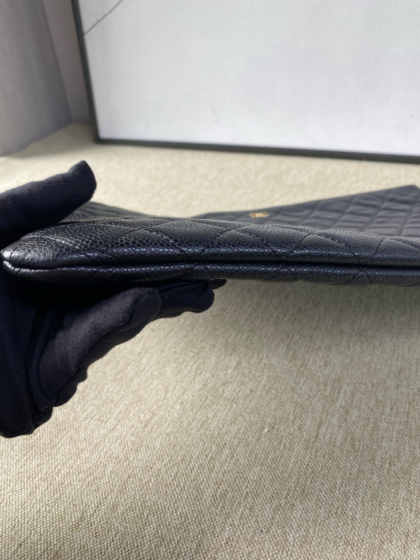 Chanel - Quilted Clutch Bag - Caviar leather - Black - (Large)