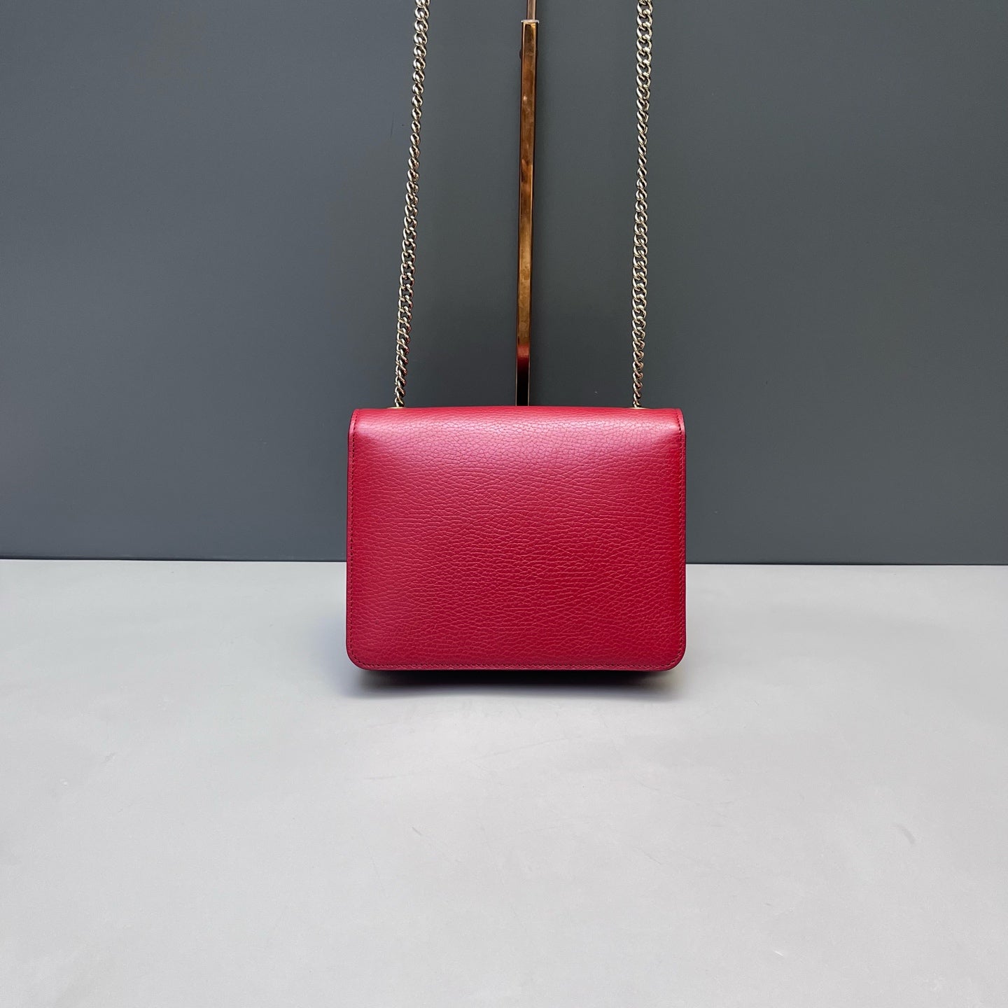 Gucci - Interlocking G Accordion Shoulder Bag - Leather - Red - (small)