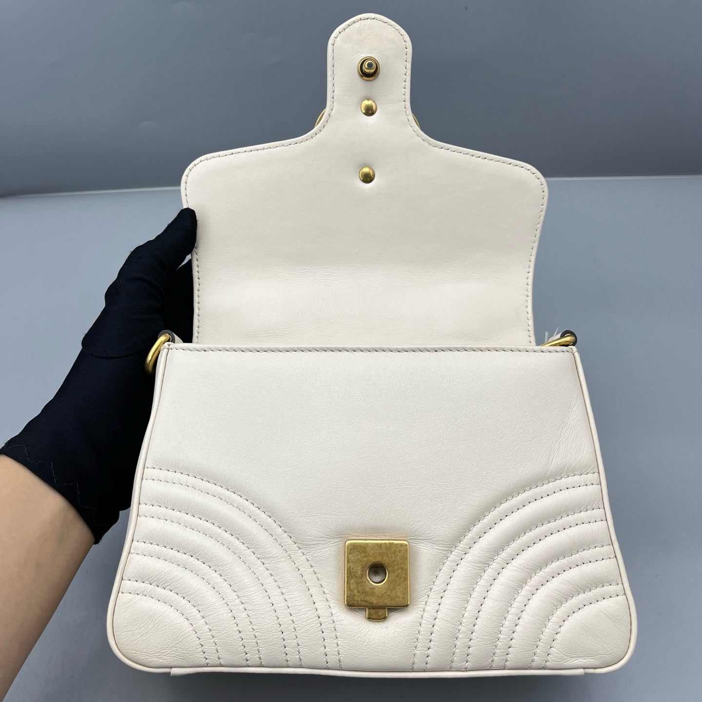 Gucci - GG Marmont Mini Messenger Bag - Leather - White - (mini)