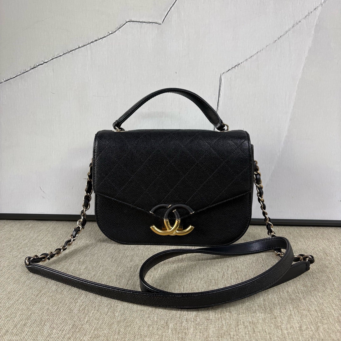 Chanel - Cuba Series Messenger Bag - Grained calfskin leather - Black - (Small)