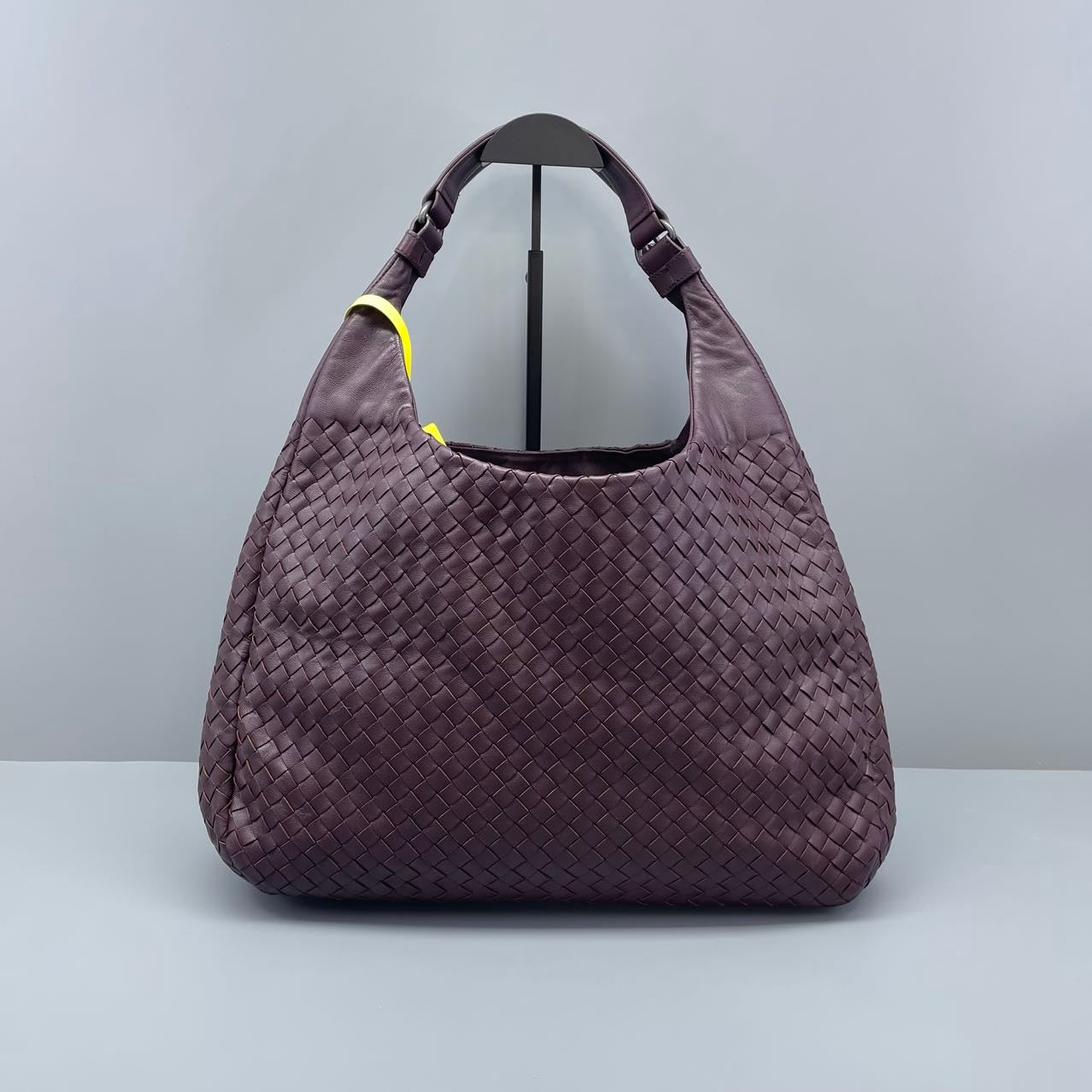 Bottega Veneta - Veneta Hobo Bag - Nappa leather - Burgundy - (Medium)