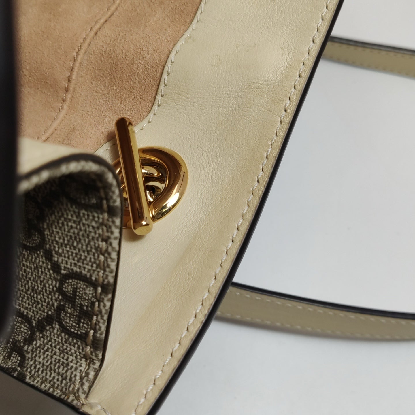Gucci - Padlock Shoulder Bag 498156 KHNKG 9761 - GG Supreme canvas with leather trim - Beige - (Medium)