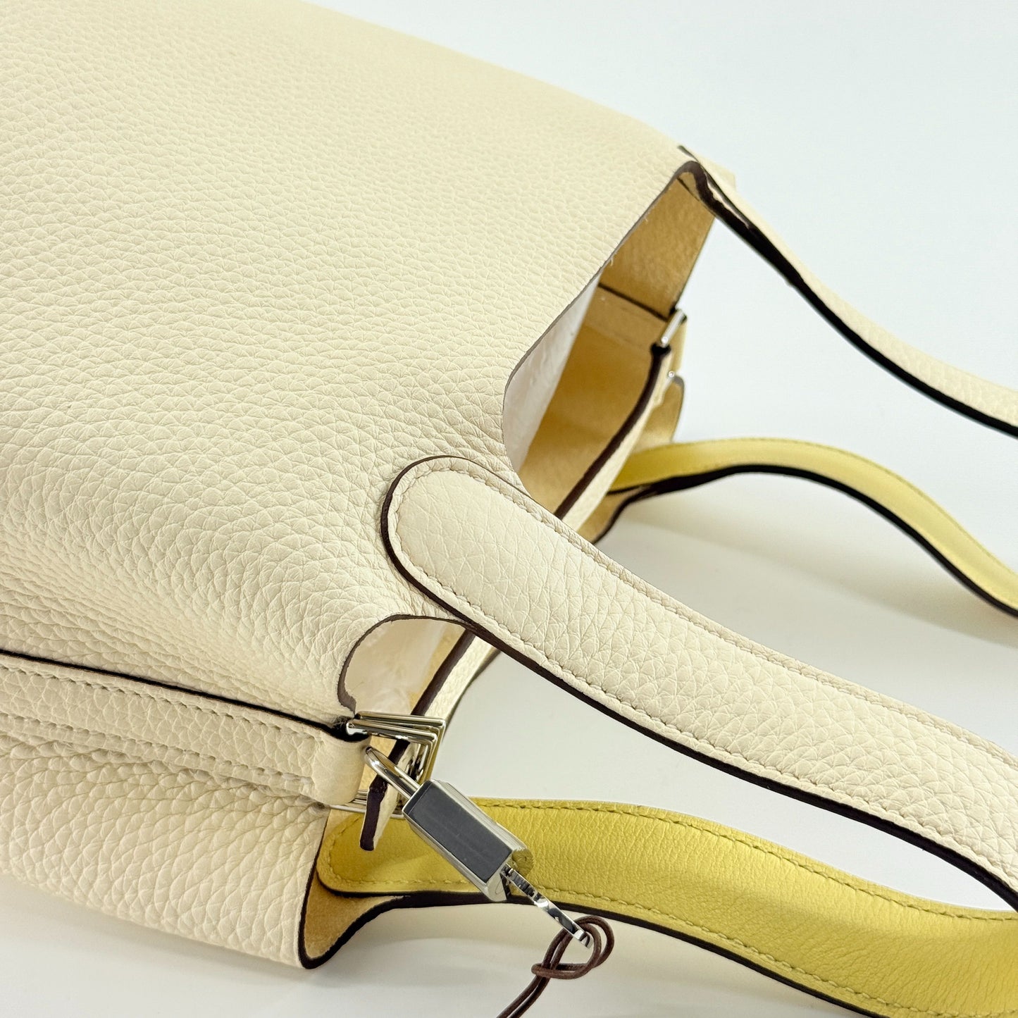 Hermès - Picotin Lock 18 - Clemence leather - Creamy White with Yellow accents - (mini)