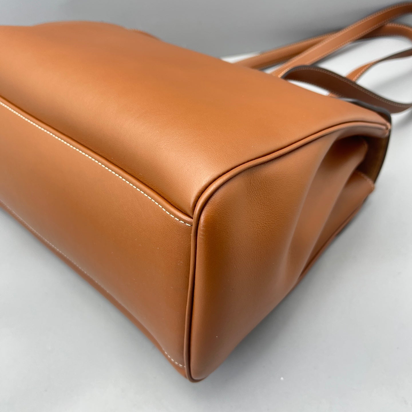 Celine - Soft 16 Medium - Leather - Camel - (Medium)