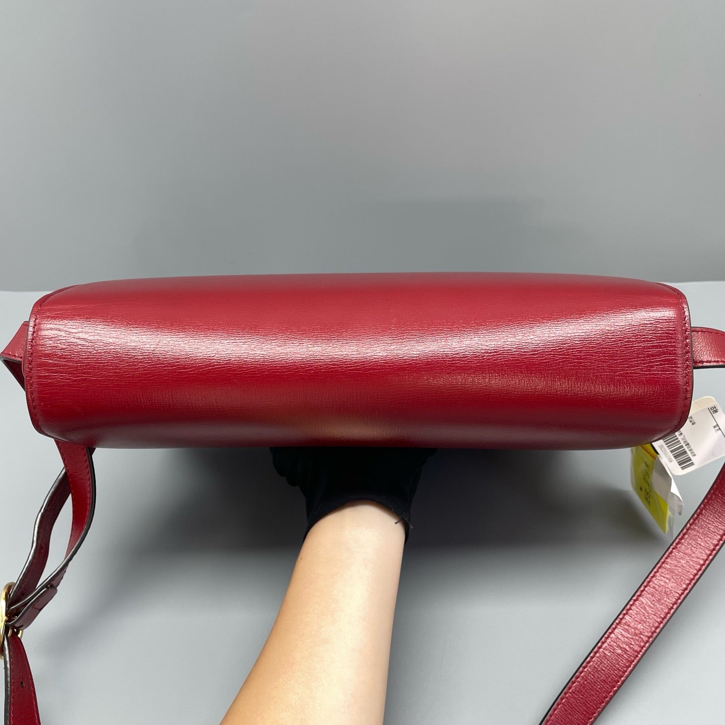 Gucci - Double G Messenger Shoulder Bag - Leather - Red with Gold-Tone Hardware - (Medium)