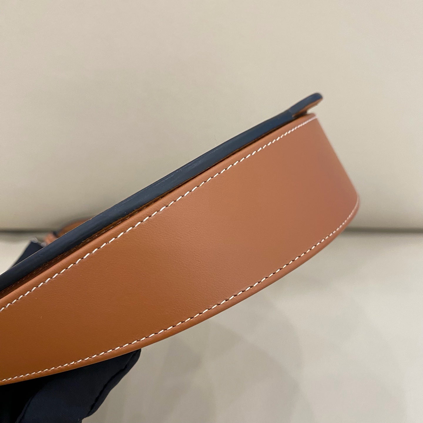 Loewe - Heel Pouch - Cowhide leather - Brown - (mini)