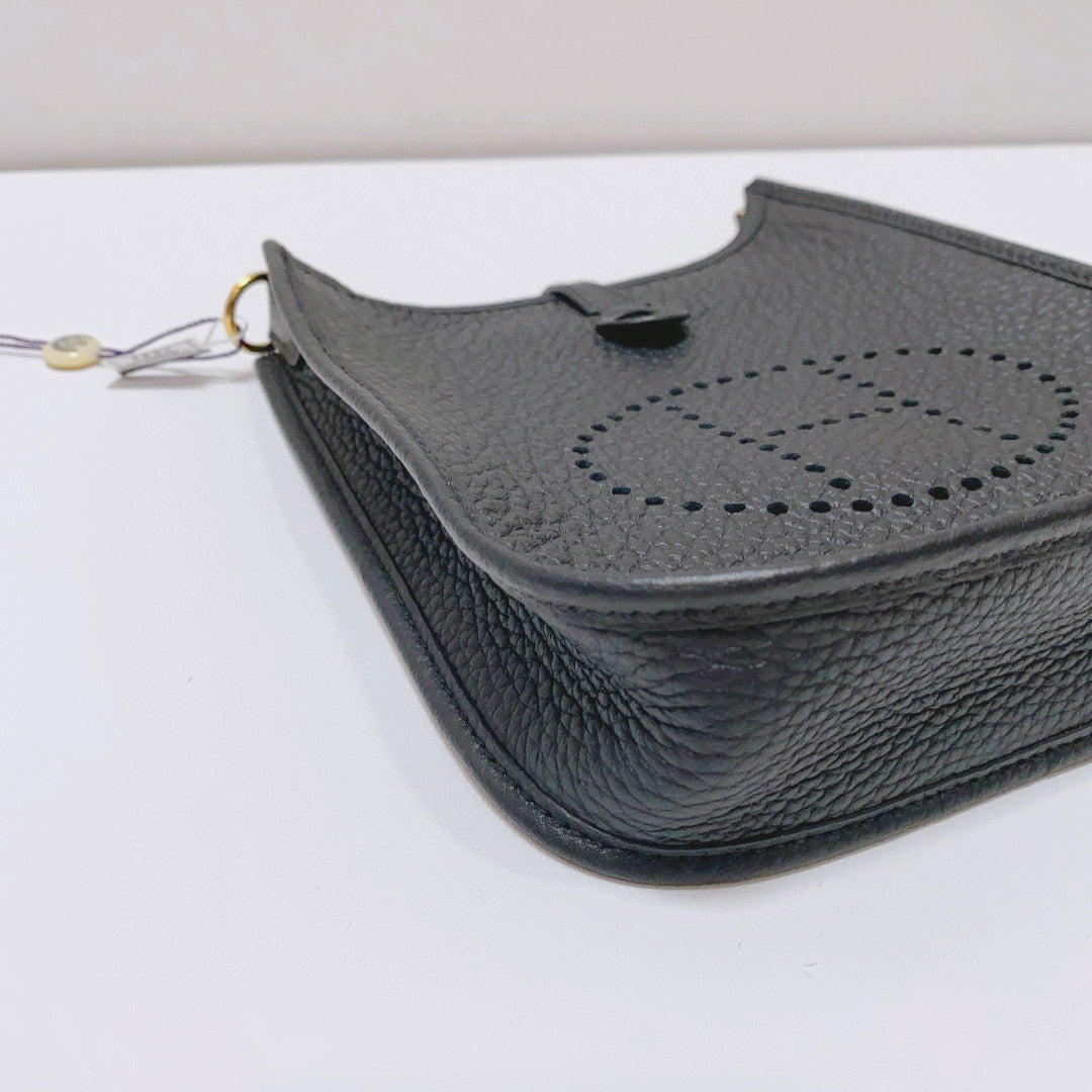 Hermès - Evelyne 16 - Clemence leather - Black - (mini)