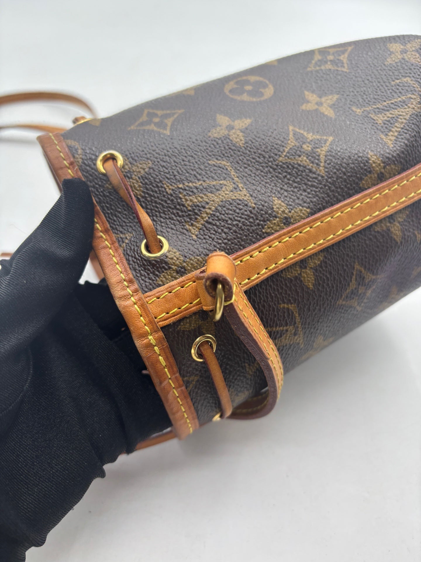 Louis Vuitton - Nano Noé Monogram - Coated canvas with cowhide leather trim - Brown - (mini)