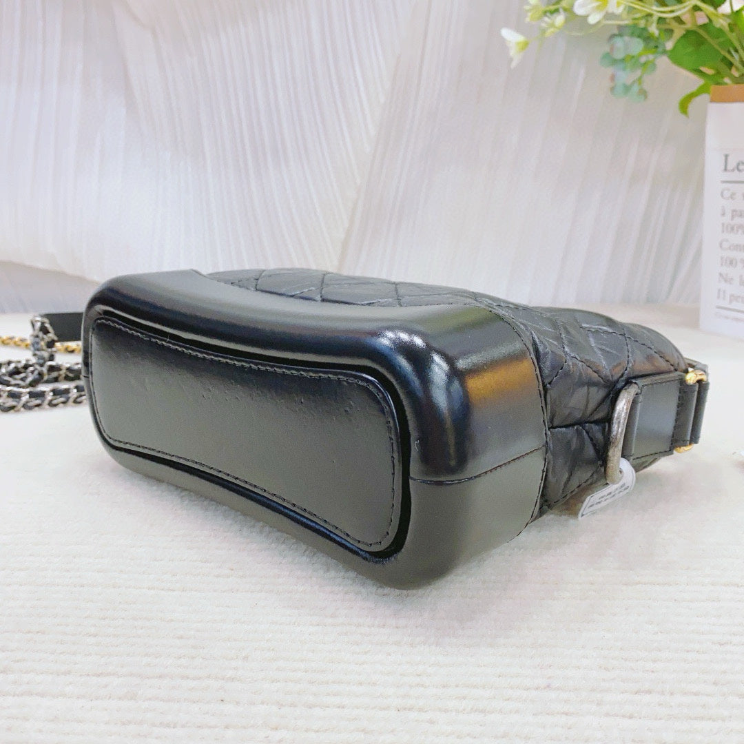 Chanel - Gabrielle Hobo Bag - Calfskin leather - Black - (Small)