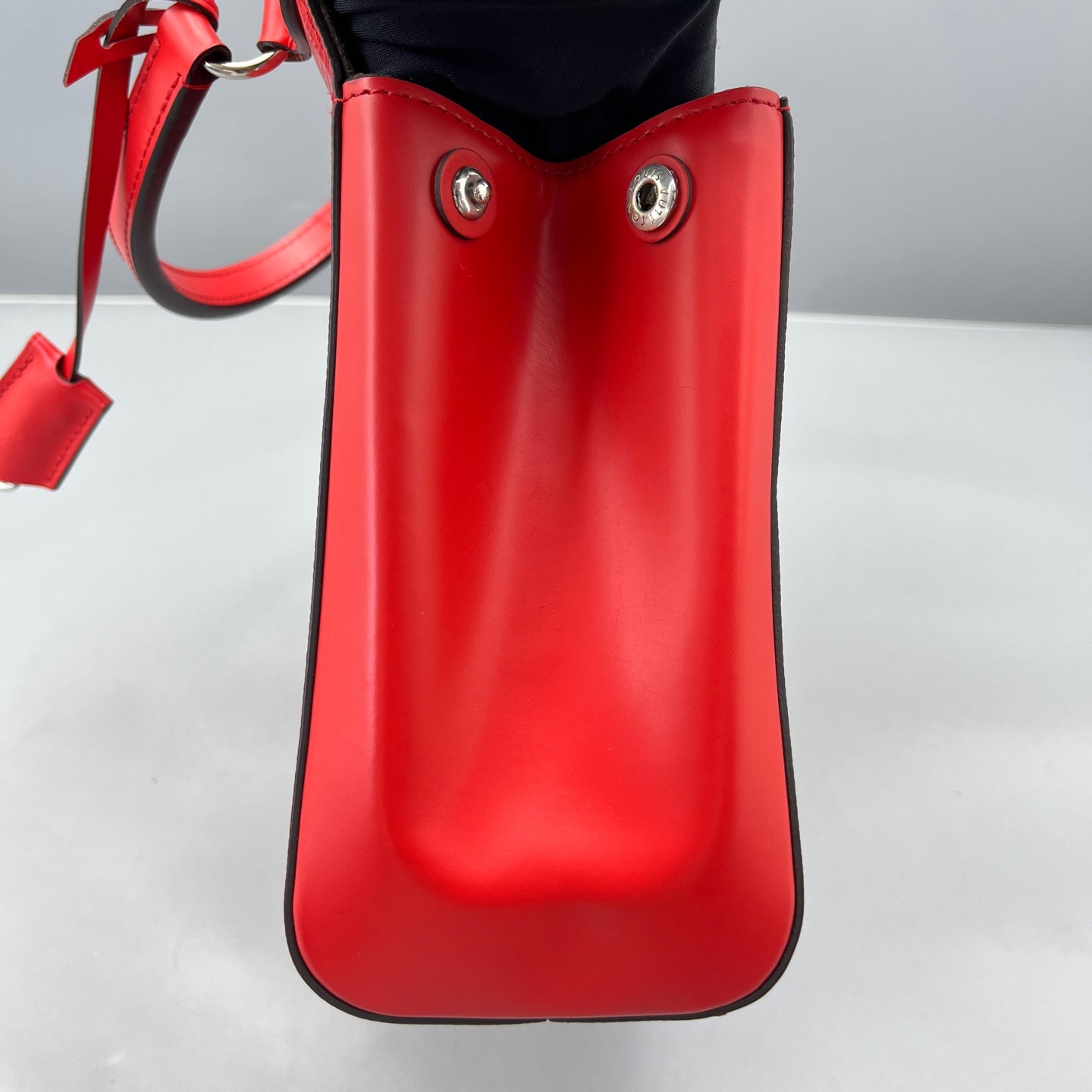 Louis Vuitton - Cluny BB - Epi leather - Red - (Medium)