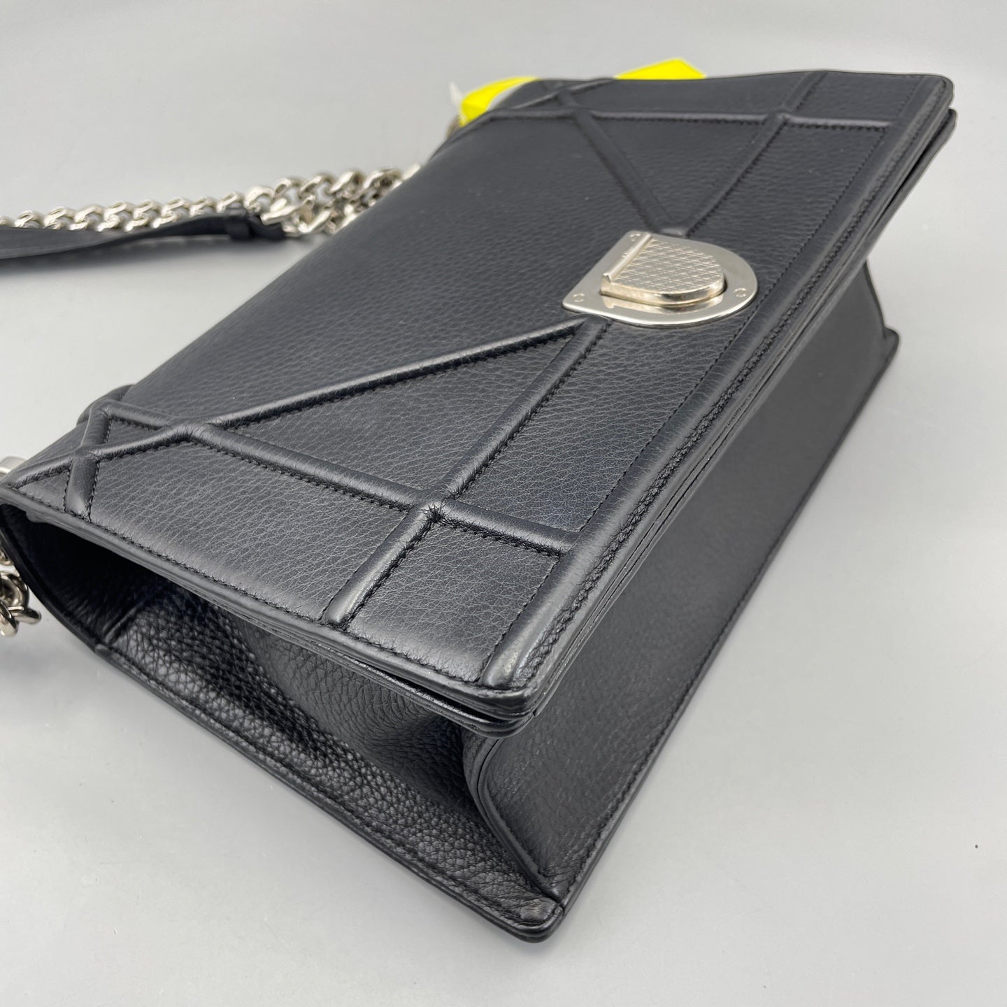 Dior - Diorama Shield Bag - Grained calfskin leather - Black - (medium)