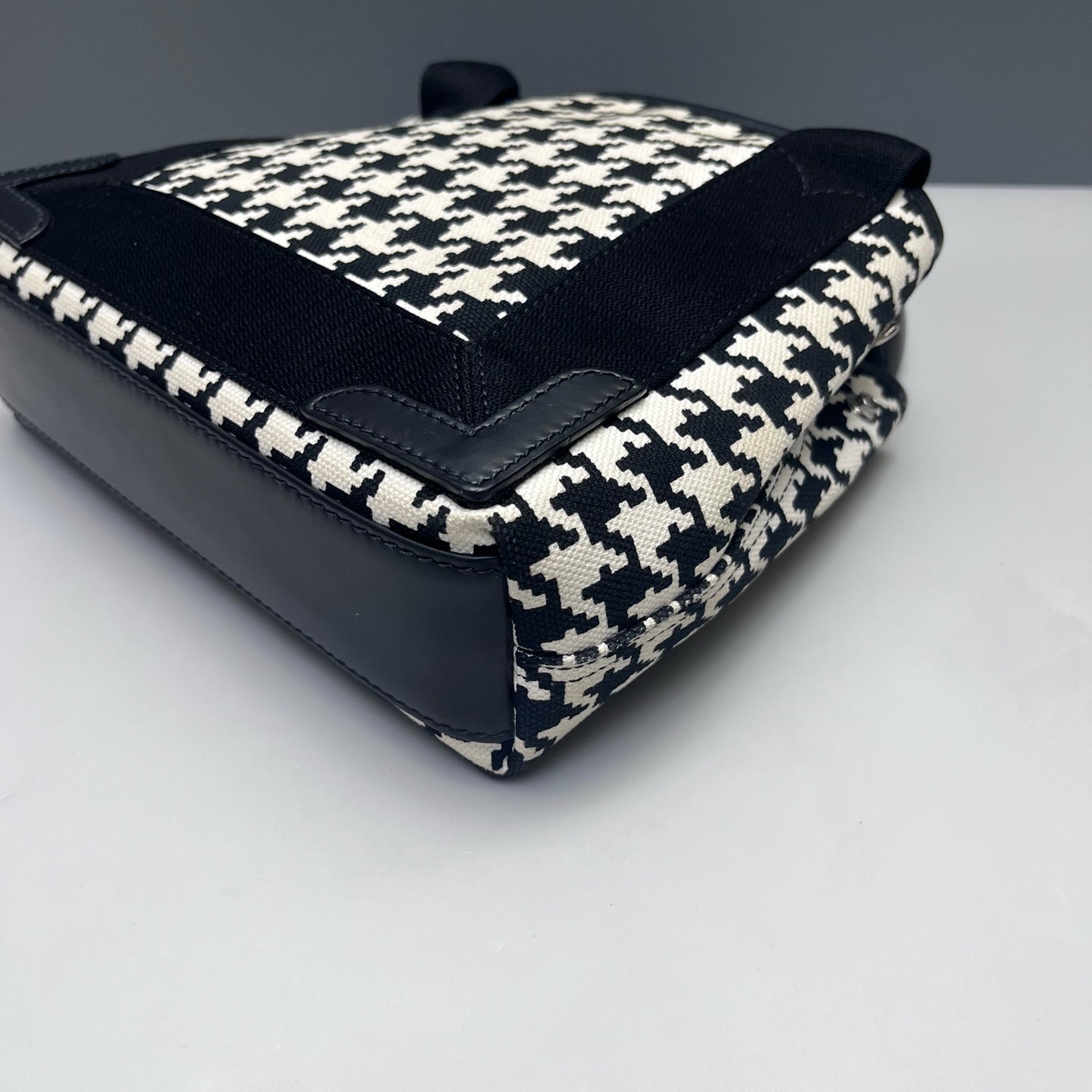 Balenciaga - Houndstooth Canvas Tote Crossbody Bag - Canvas and Leather - Black - (medium)