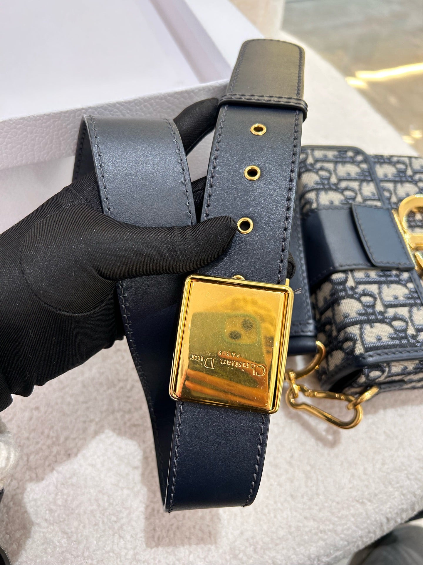 Dior - Montaigne Box Bag - Dior Oblique jacquard canvas with calfskin leather trim - Navy and Beige with Gold-Tone Hardware - (mini)