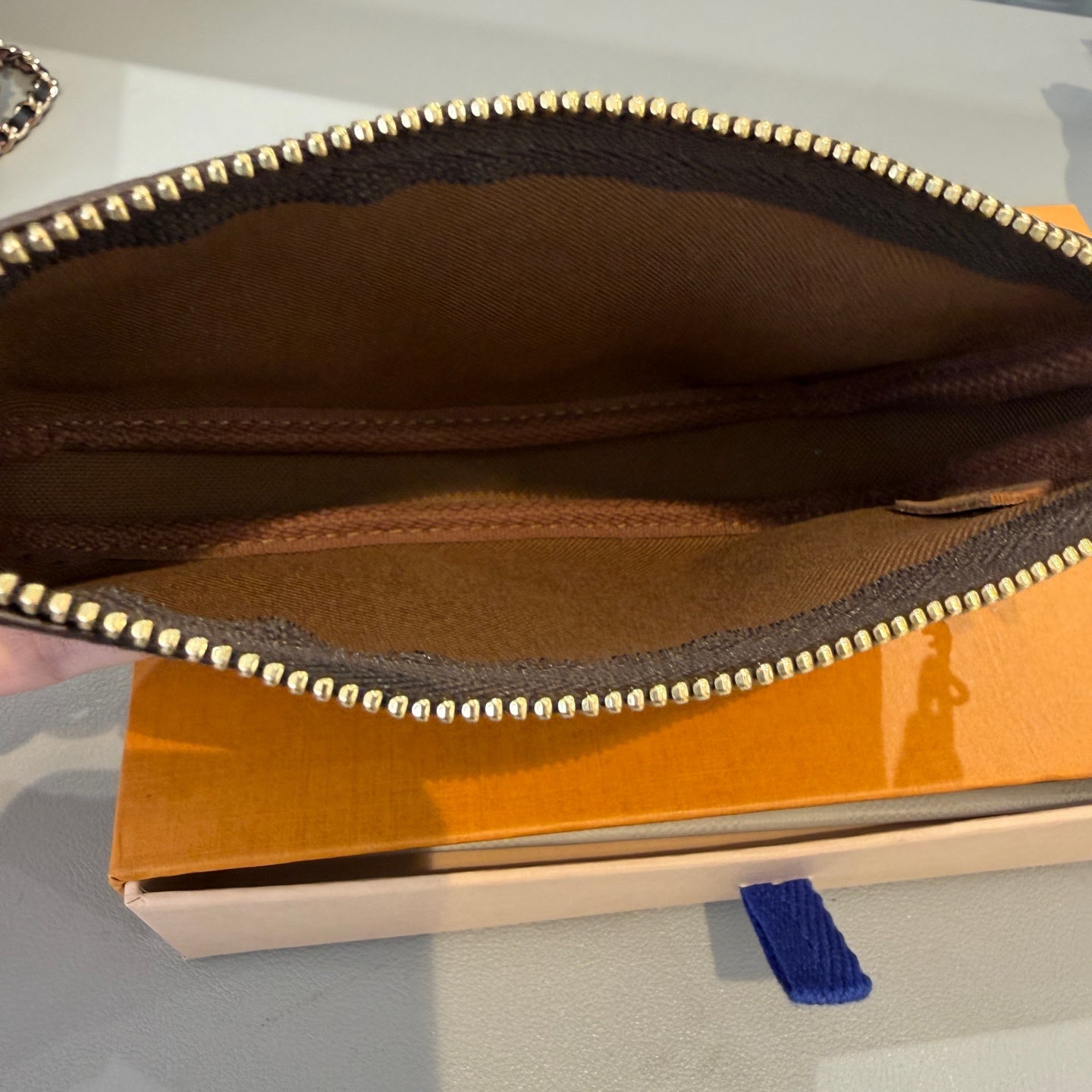 Louis Vuitton - Mini Pochette Accessories - Monogram coated canvas with Vachetta leather trim - Brown - (mini)