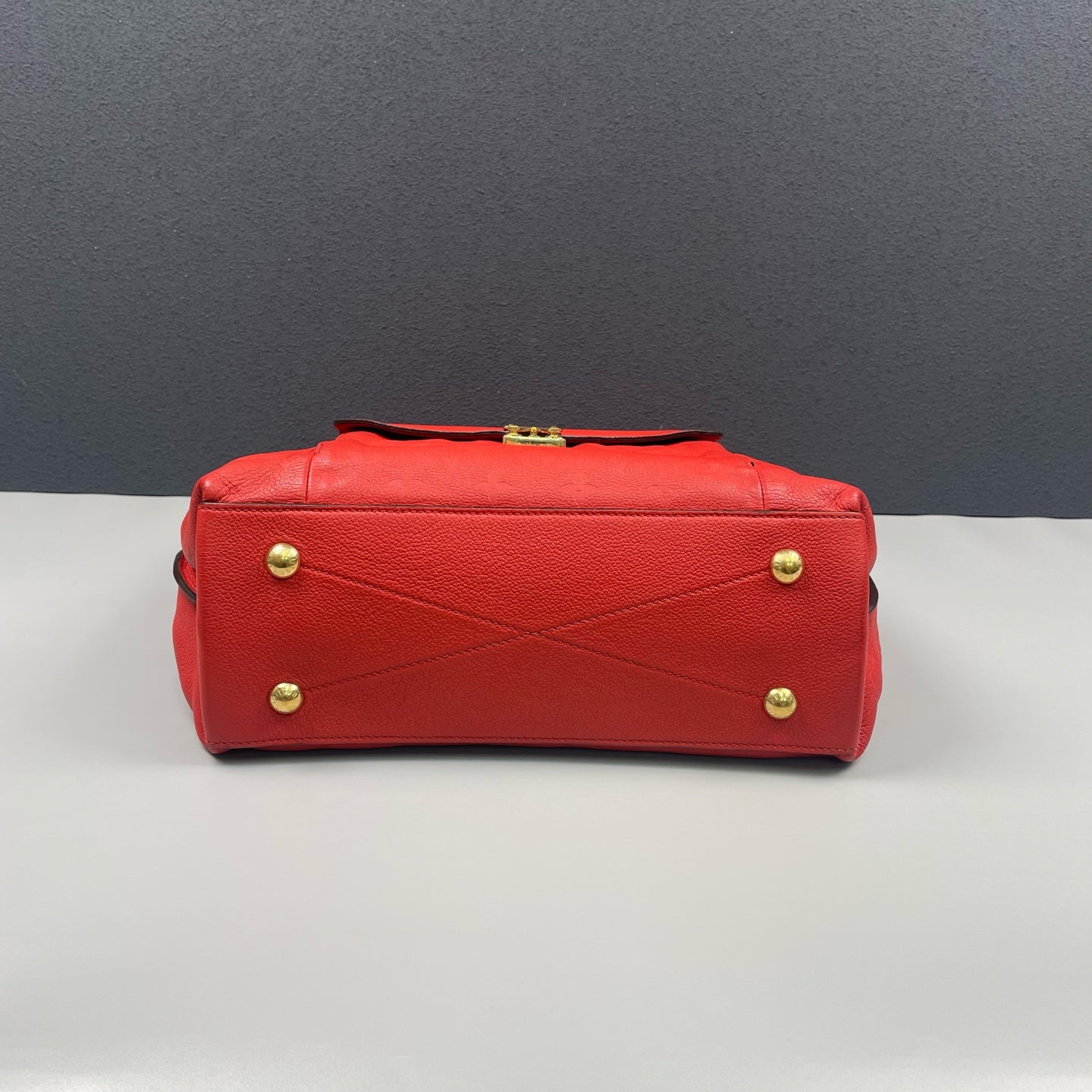 Louis Vuitton - Monogram Empreinte Hobo with Front Lock - Leather - Red - (medium)