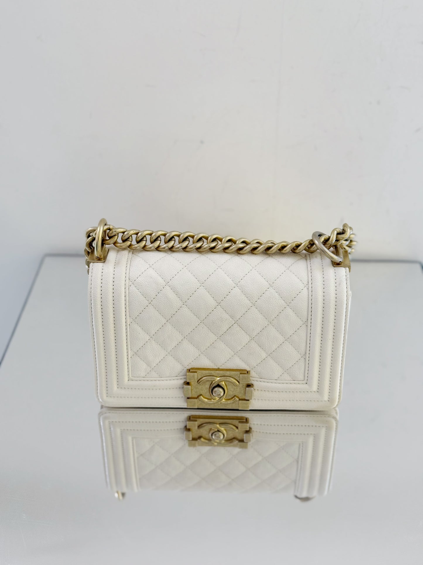 Chanel - Le Boy Small - Caviar leather - White - (Small)