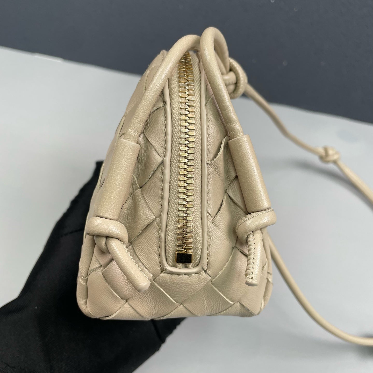 Bottega Veneta - Concert Mini Shell Bag - Leather - Beige - (mini)