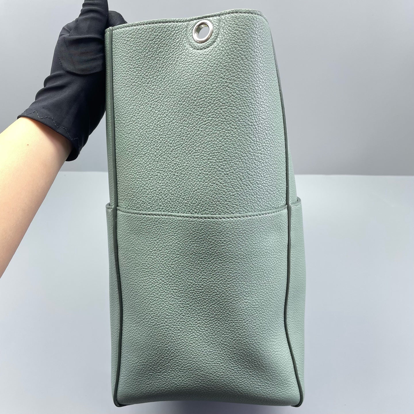 Celine - Sangle Seau Bucket Bag - Grained calfskin leather - Green - (Medium)