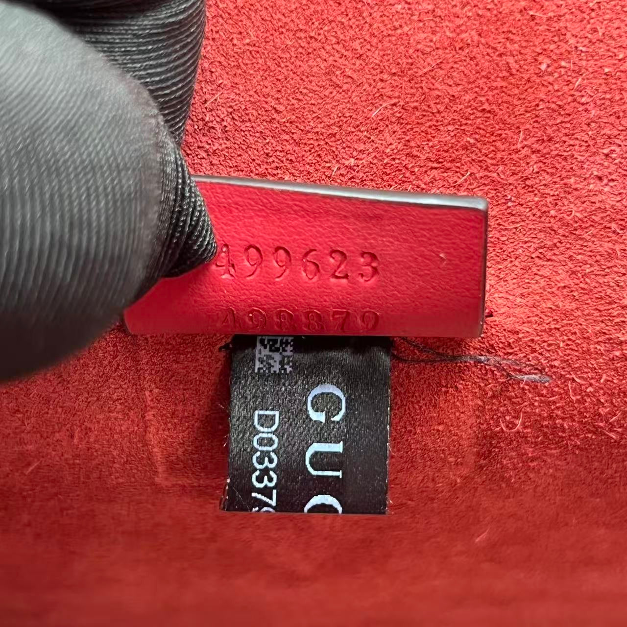 Gucci - Dionysus Medium Chain Shoulder Bag - GG Supreme canvas with suede trim - Beige and Red with Silver-Tone Hardware - (medium)
