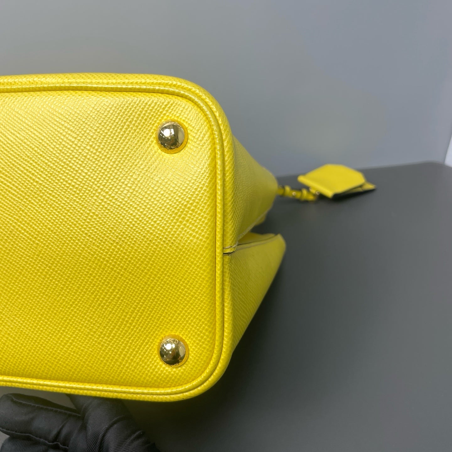 Prada - Panier - Saffiano leather - Yellow - (mini)
