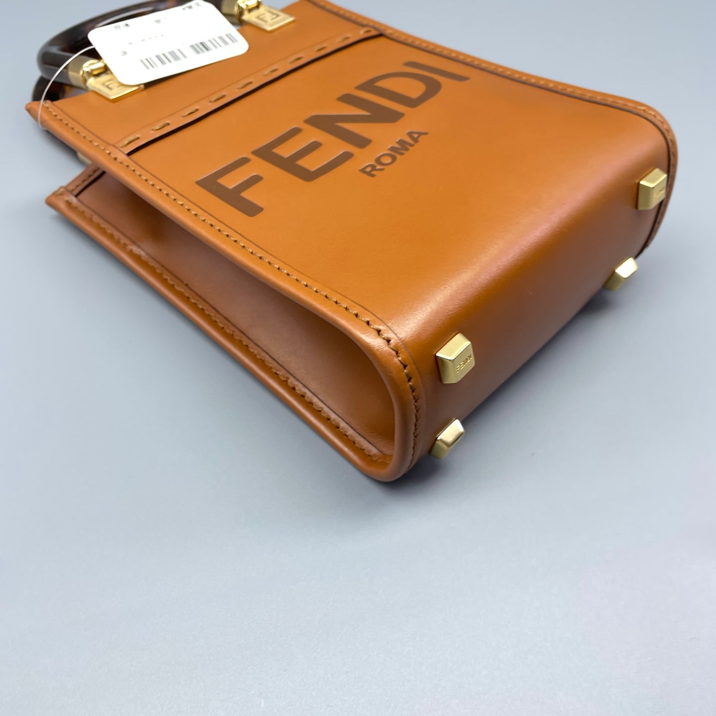 Fendi - Mini Sunshine Shopper Tote - Smooth calfskin leather with resin handles - Caramel Brown - (mini)