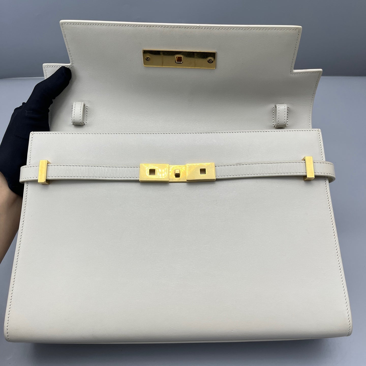 Saint Laurent - Manhattan - Smooth calfskin leather - White - (medium)
