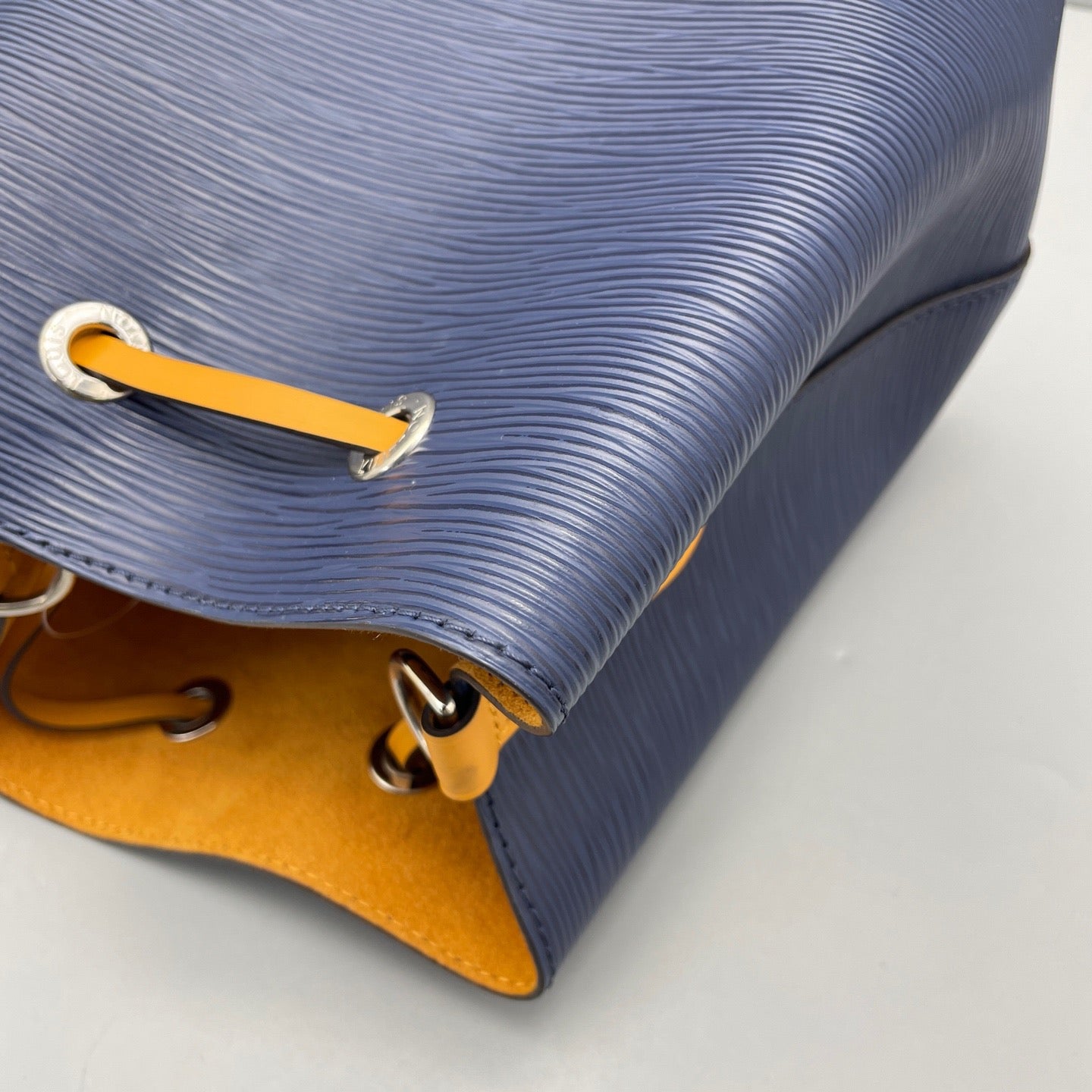 Louis Vuitton - NeoNoe BB - Epi leather - Blue - (Mini)