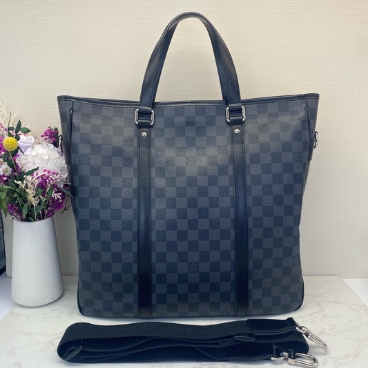 Louis Vuitton - Tadao - Damier Graphite canvas with leather trim - Black - (Large)