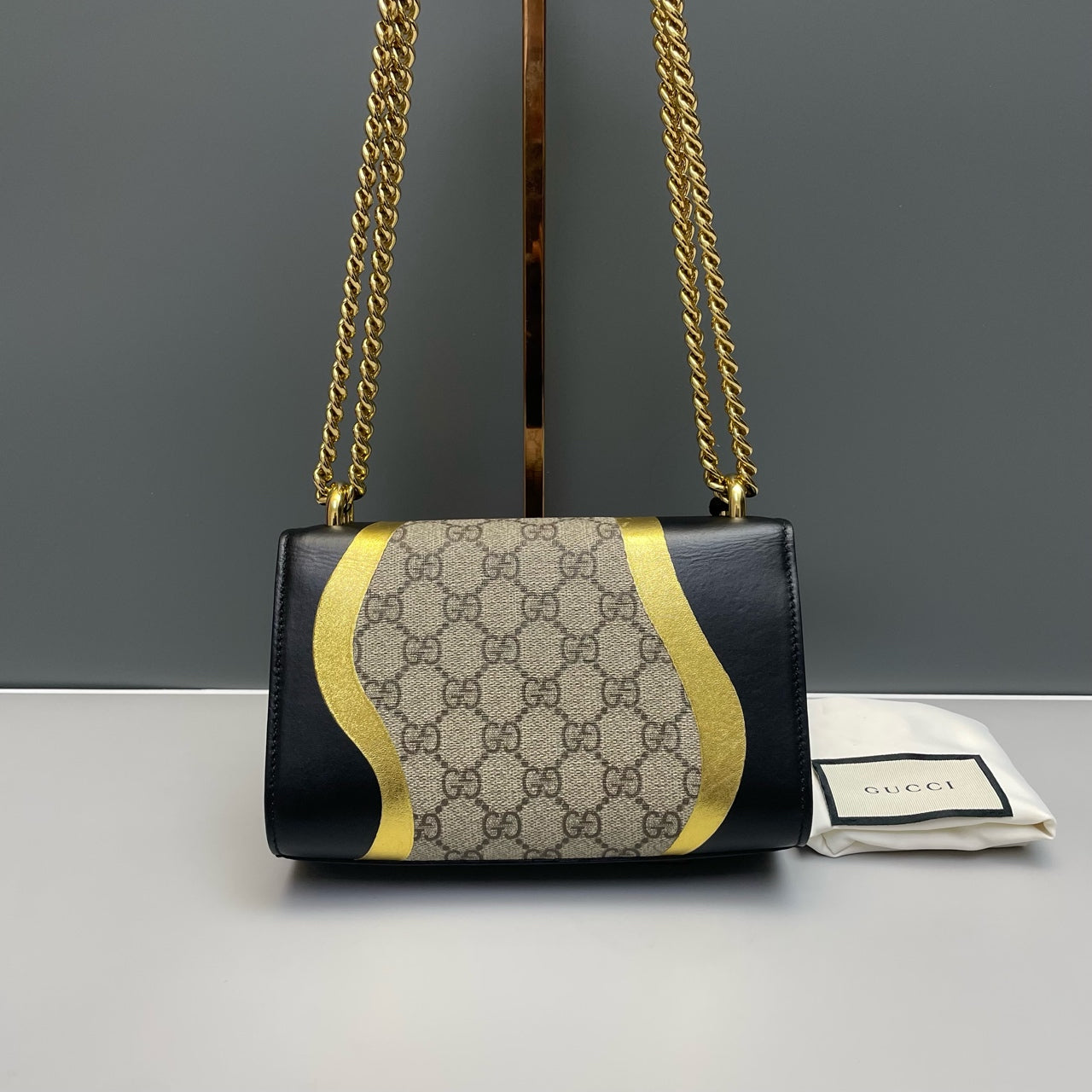 Gucci - Padlock Small Shoulder Bag - GG Supreme canvas with leather trim and metallic accents - Beige, Black, Gold - (small)